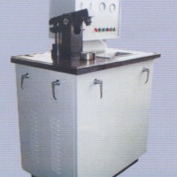 噴油泵柱塞嚴(yán)密度試驗(yàn)臺